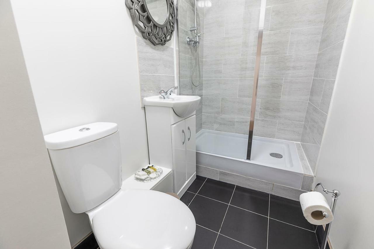 Grand Swiss Cottage Apartment Лондон Екстериор снимка