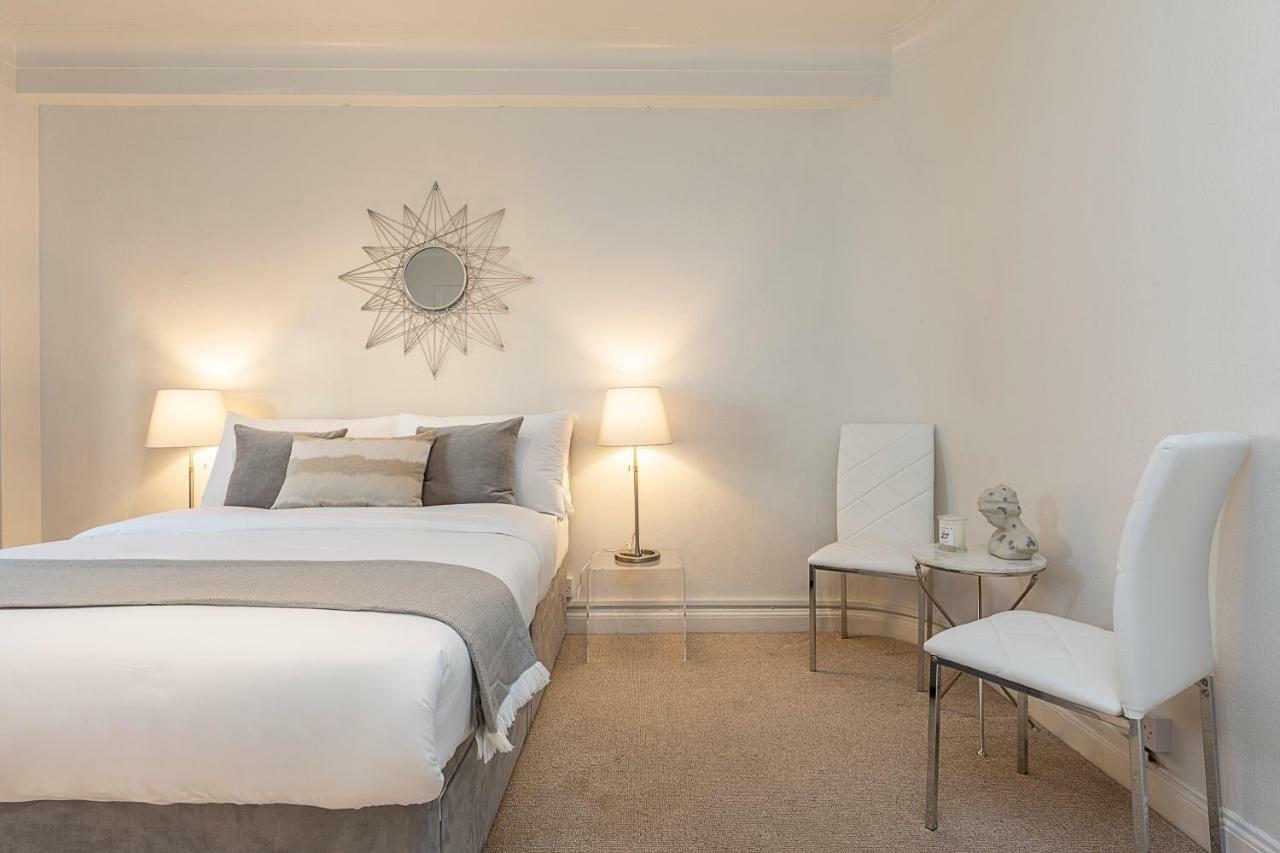 Grand Swiss Cottage Apartment Лондон Екстериор снимка