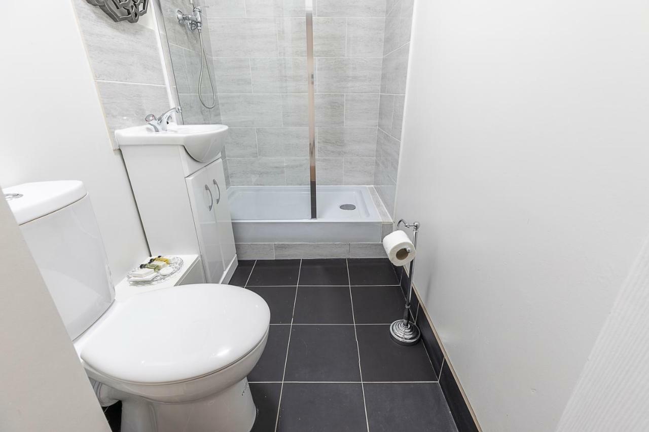 Grand Swiss Cottage Apartment Лондон Екстериор снимка
